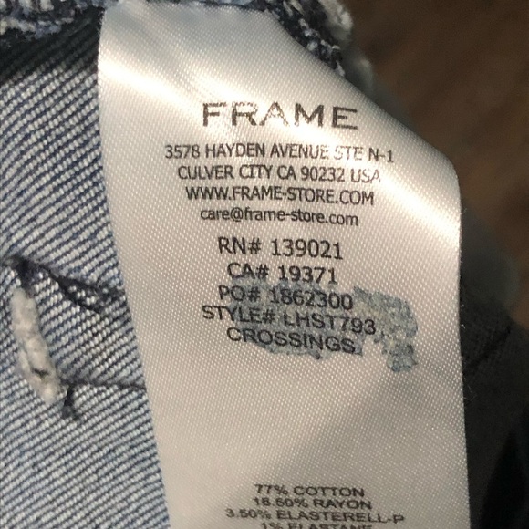 Frame Jeans Women's 28 Le High Straight Leg Frayed Hem in Crossings Wash Denim - Picture 4 of 7